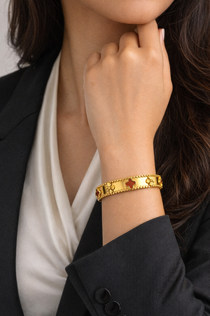 Red Clover Gold Bangle Bracelet |2| Mehrooh