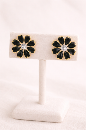 Black Flower Stud Earrings |1| Mehrooh