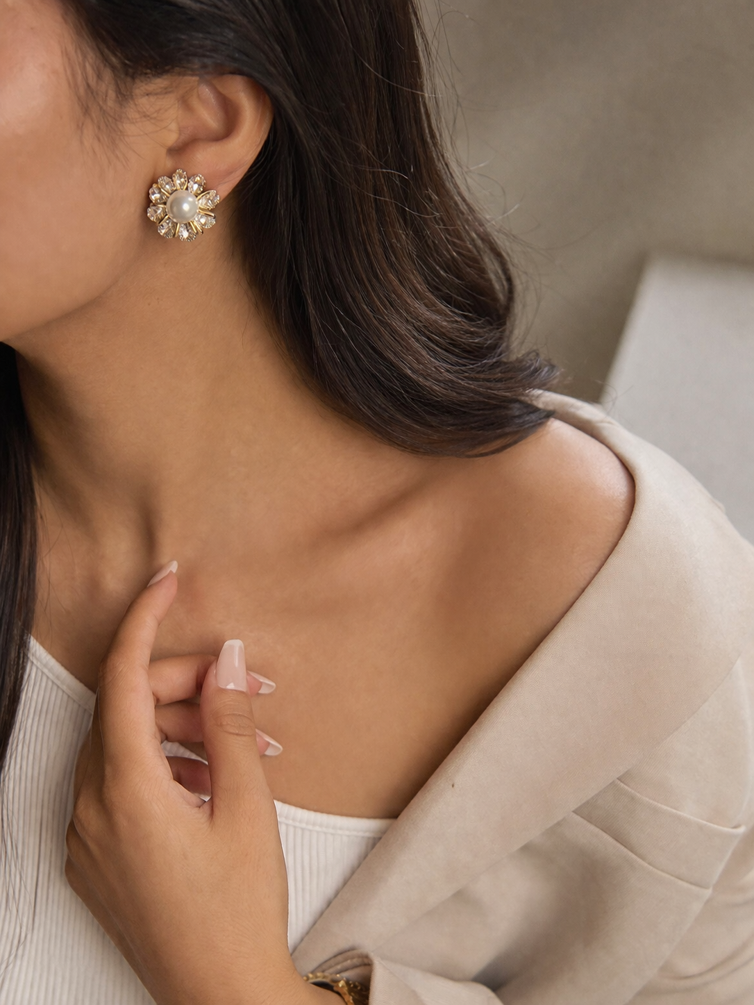 Floral Pearl Clip-On Earrings – Gold Plated Crystal Flower Studs for Non-Pierced Ears
