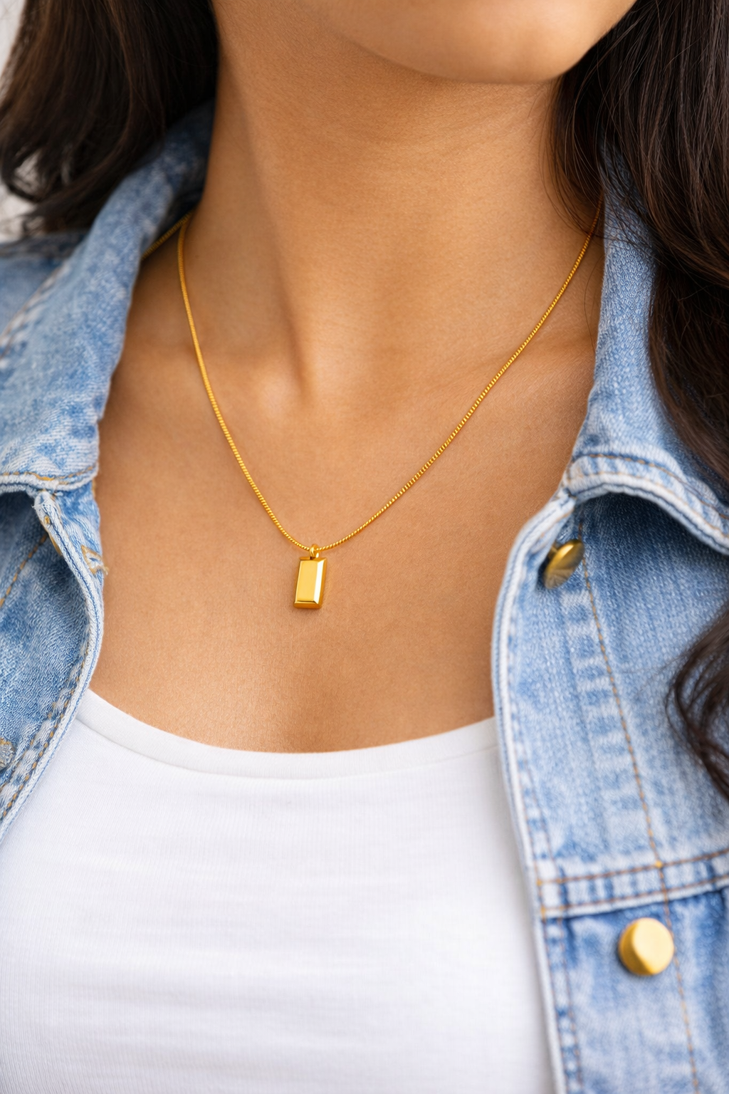 Necklace with Gold bar pendant