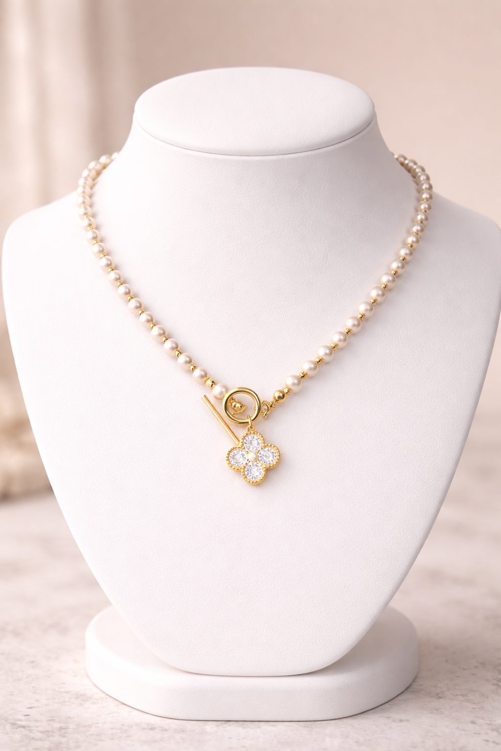Pearl Necklace With Diamond Clover Pendant |3| Mehrooh
