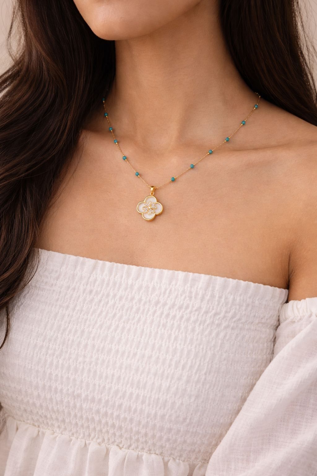 Turquoise Bead Clover Pendant Necklace