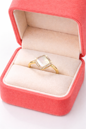 Mother Of Pearl Halo Ring |3| Mehrooh
